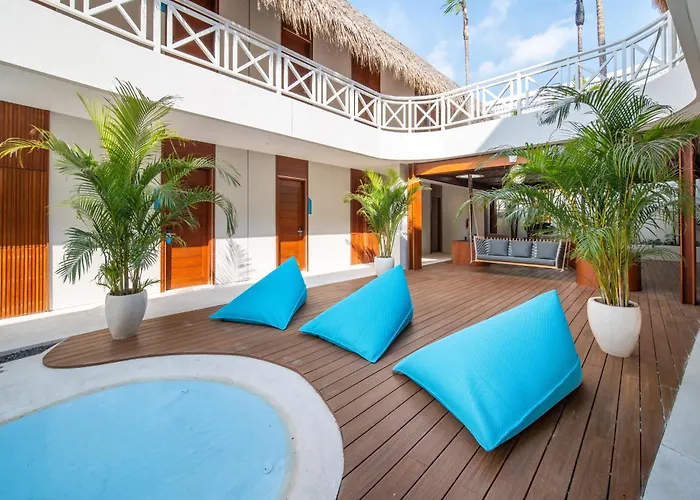 Ize By Lifestyleretreats Hotel